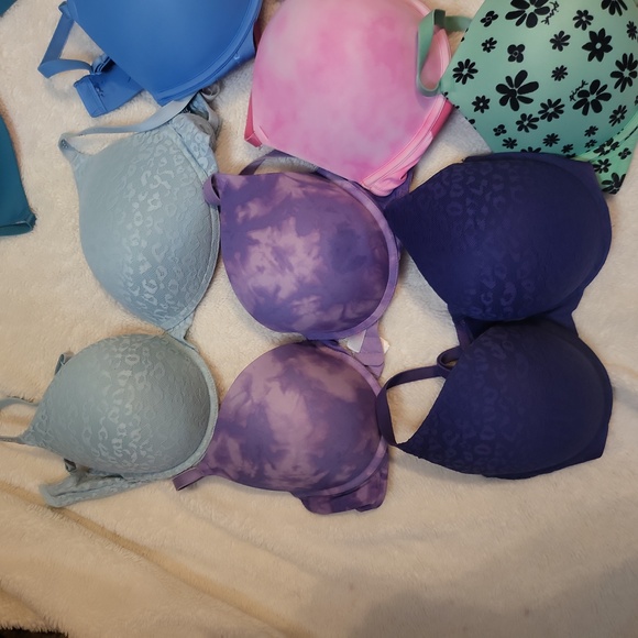 Victory Secret Pink bras size 36D - Picture 5 of 7